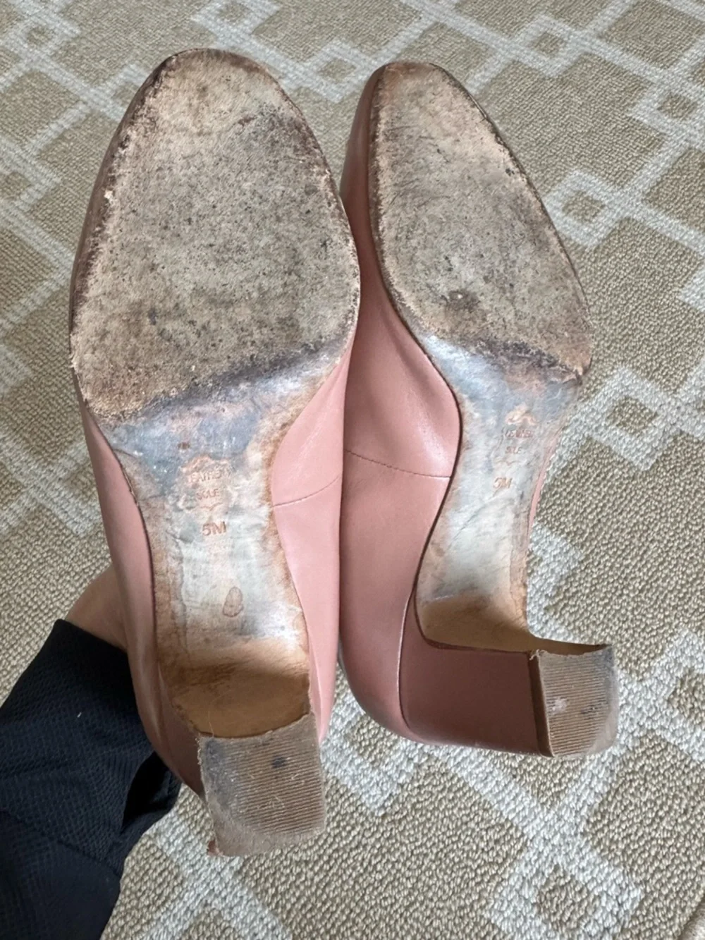 Tory Burch Raleigh Logo Pumps Blush Oak Block Heel Leather Size 5